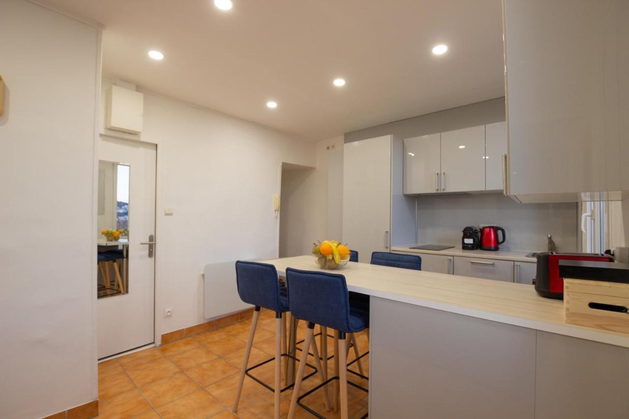 Appartement T2 Panier Vieux-Port Vue Notre Dame De La Garde à Marseille Extérieur photo